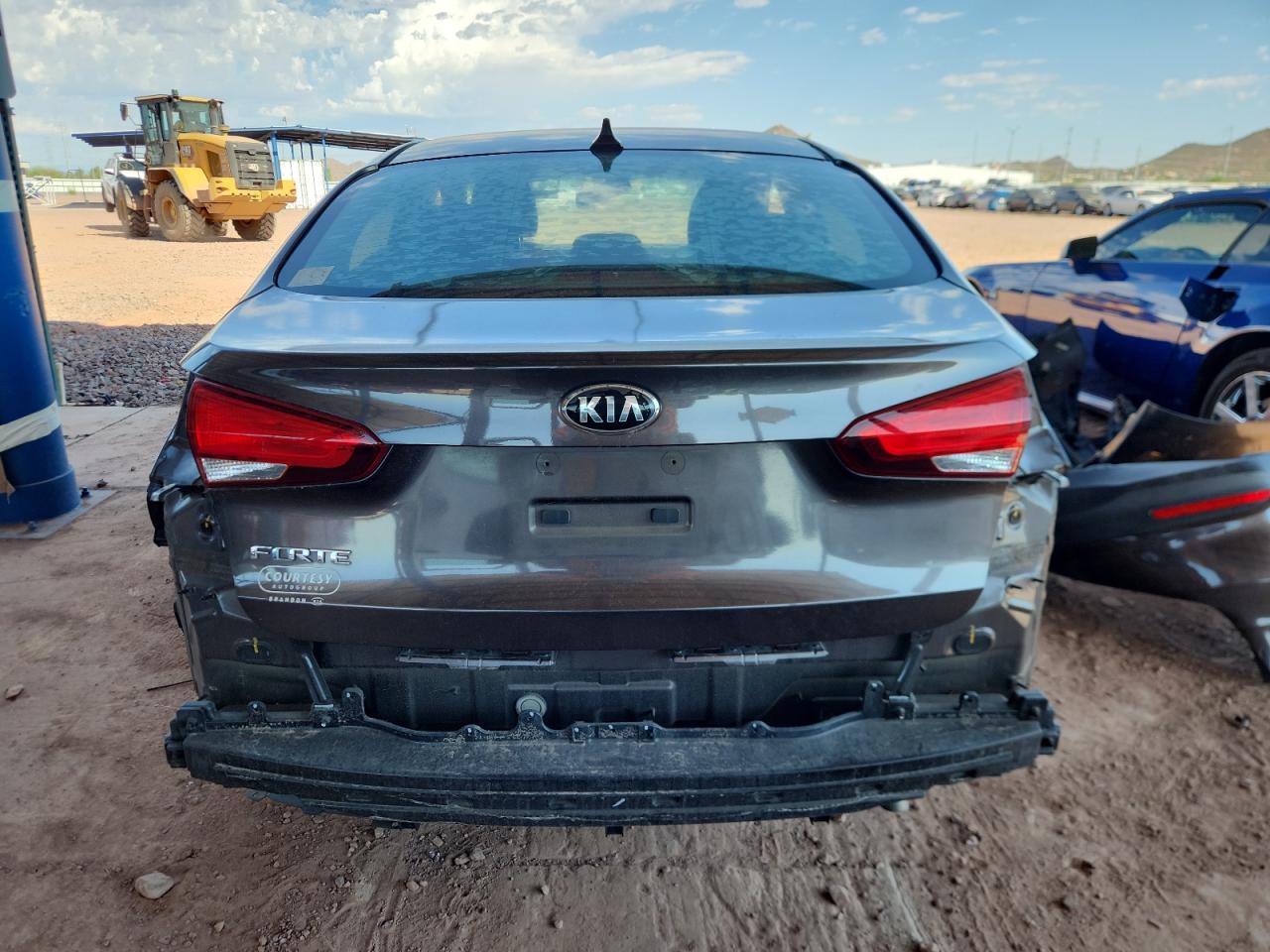 2018 Kia Forte Lx VIN: 3KPFK4A72JE164950 Lot: 81610165