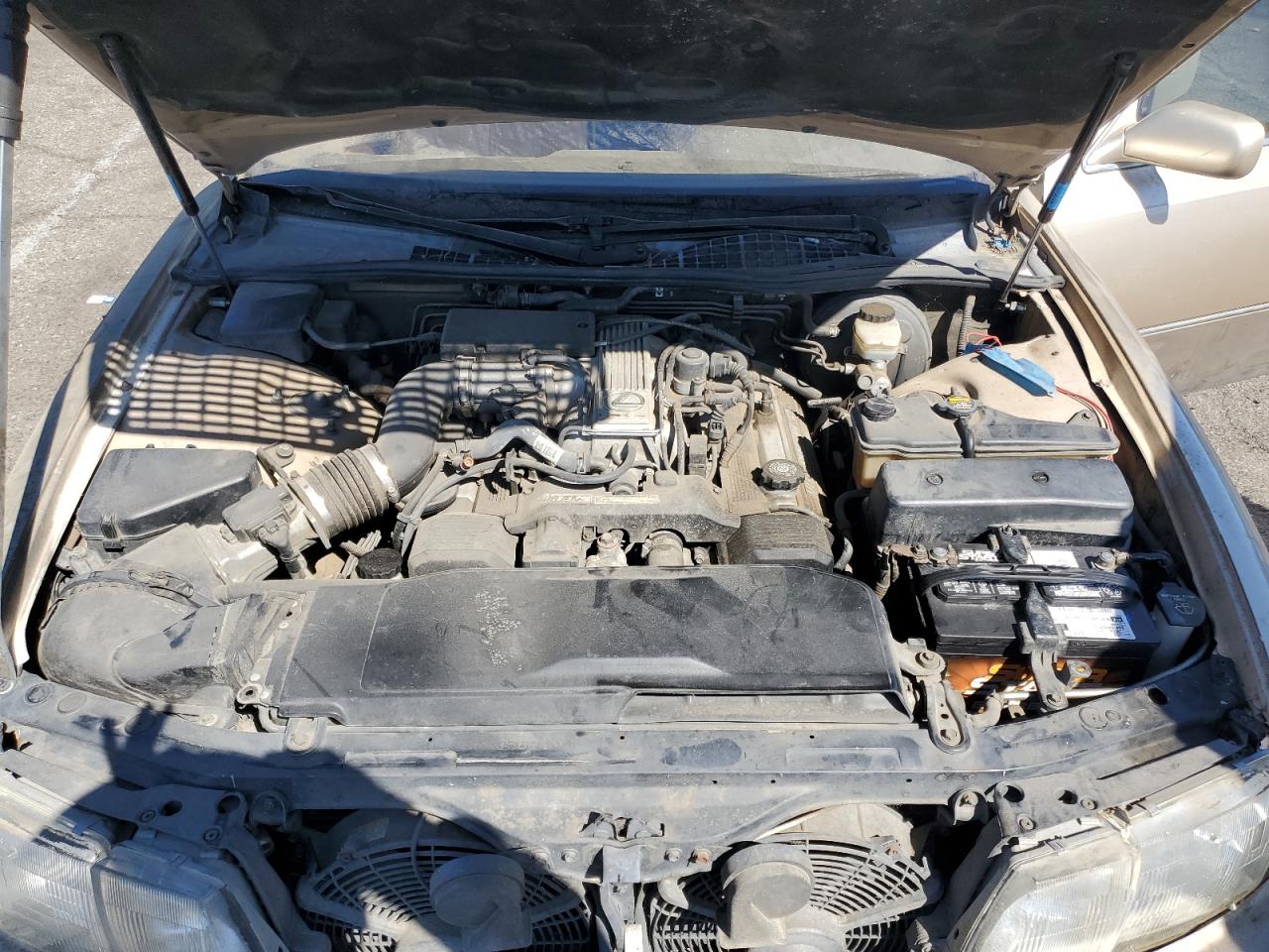 1994 Lexus Ls 400 VIN: JT8UF11E9R0196886 Lot: 71358405