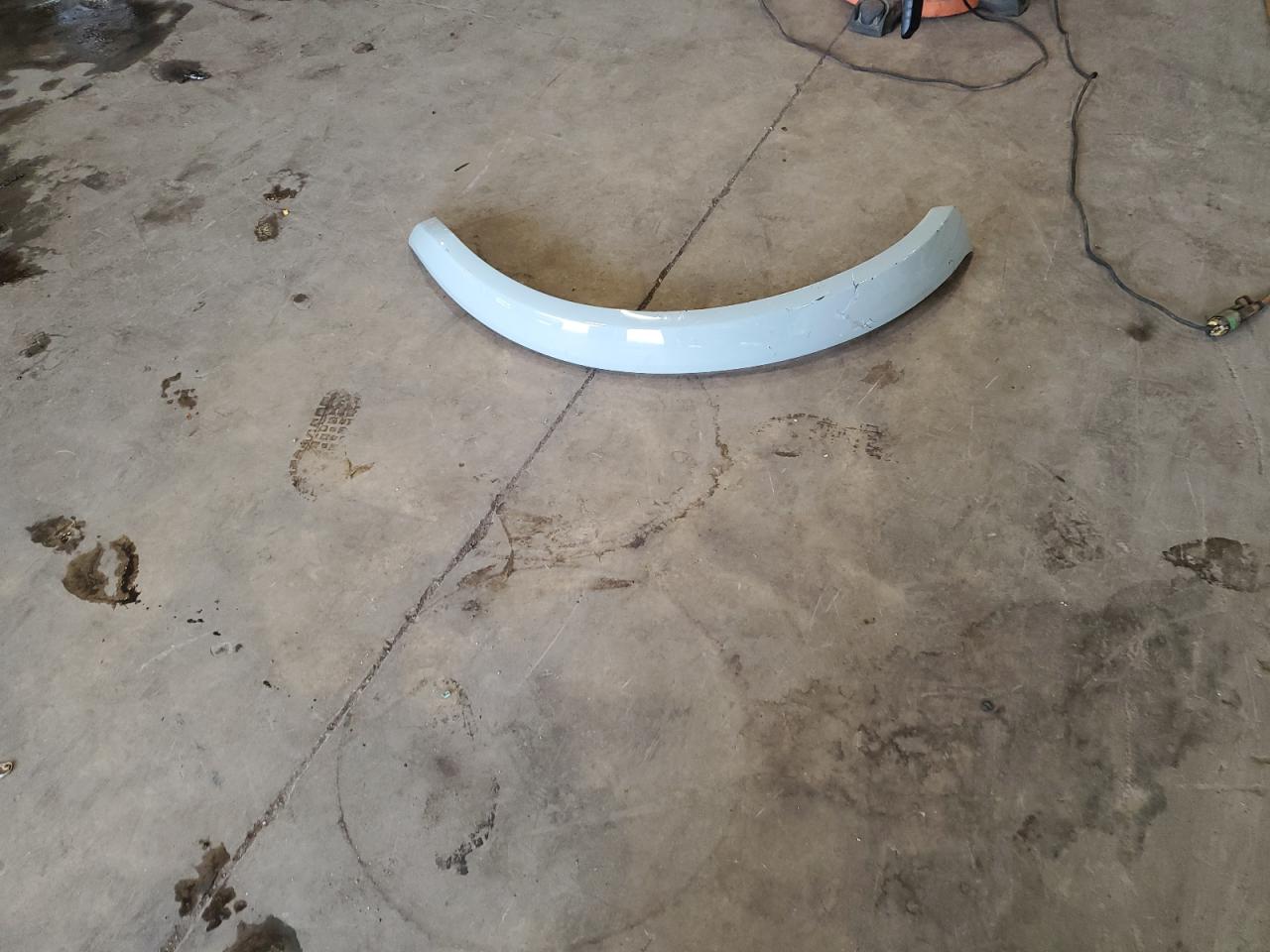 2022 Ford Bronco Base VIN: 1FMDE5BH9NLB88795 Lot: 81058365