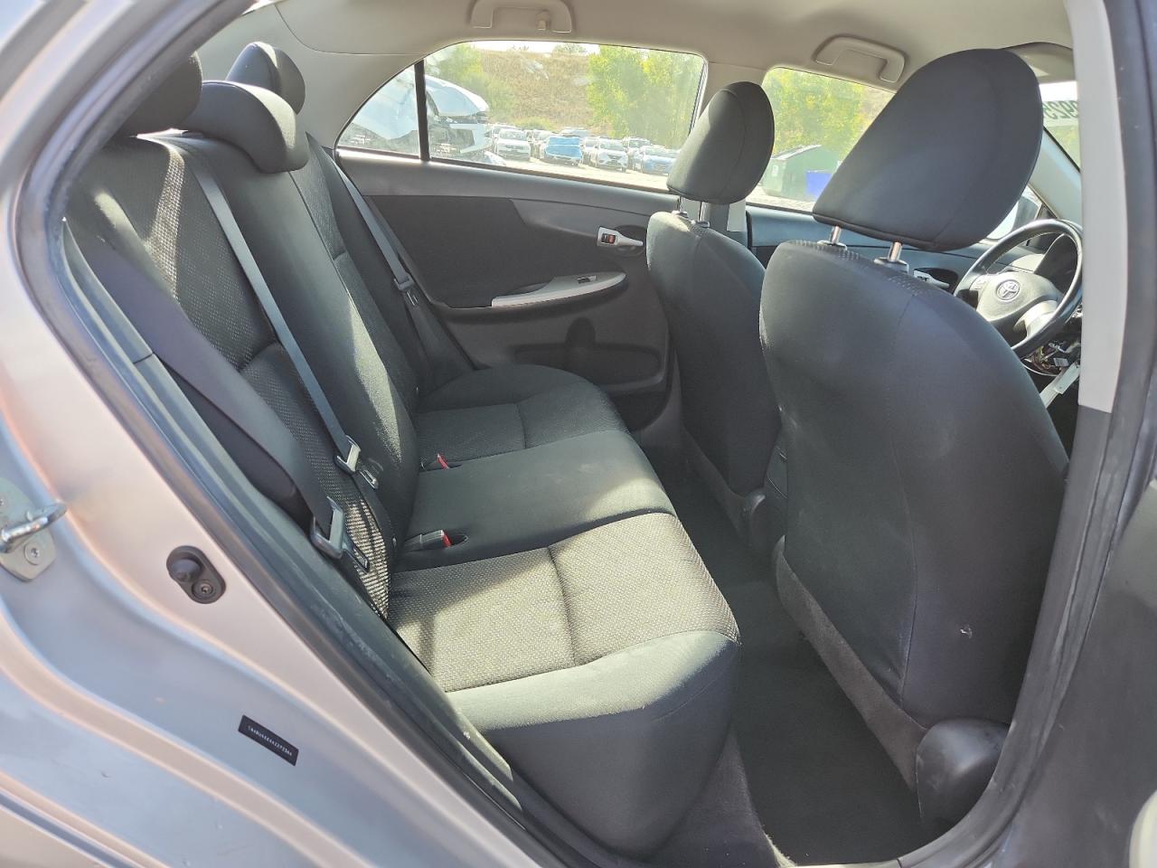 2010 Toyota Corolla Base VIN: 1NXBU4EEXAZ273364 Lot: 84199925