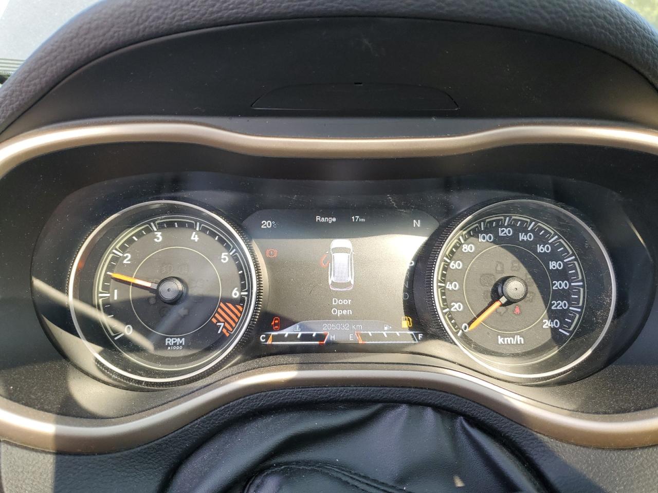 2015 Jeep Cherokee Limited VIN: 1C4PJMDB1FW500902 Lot: 71880005