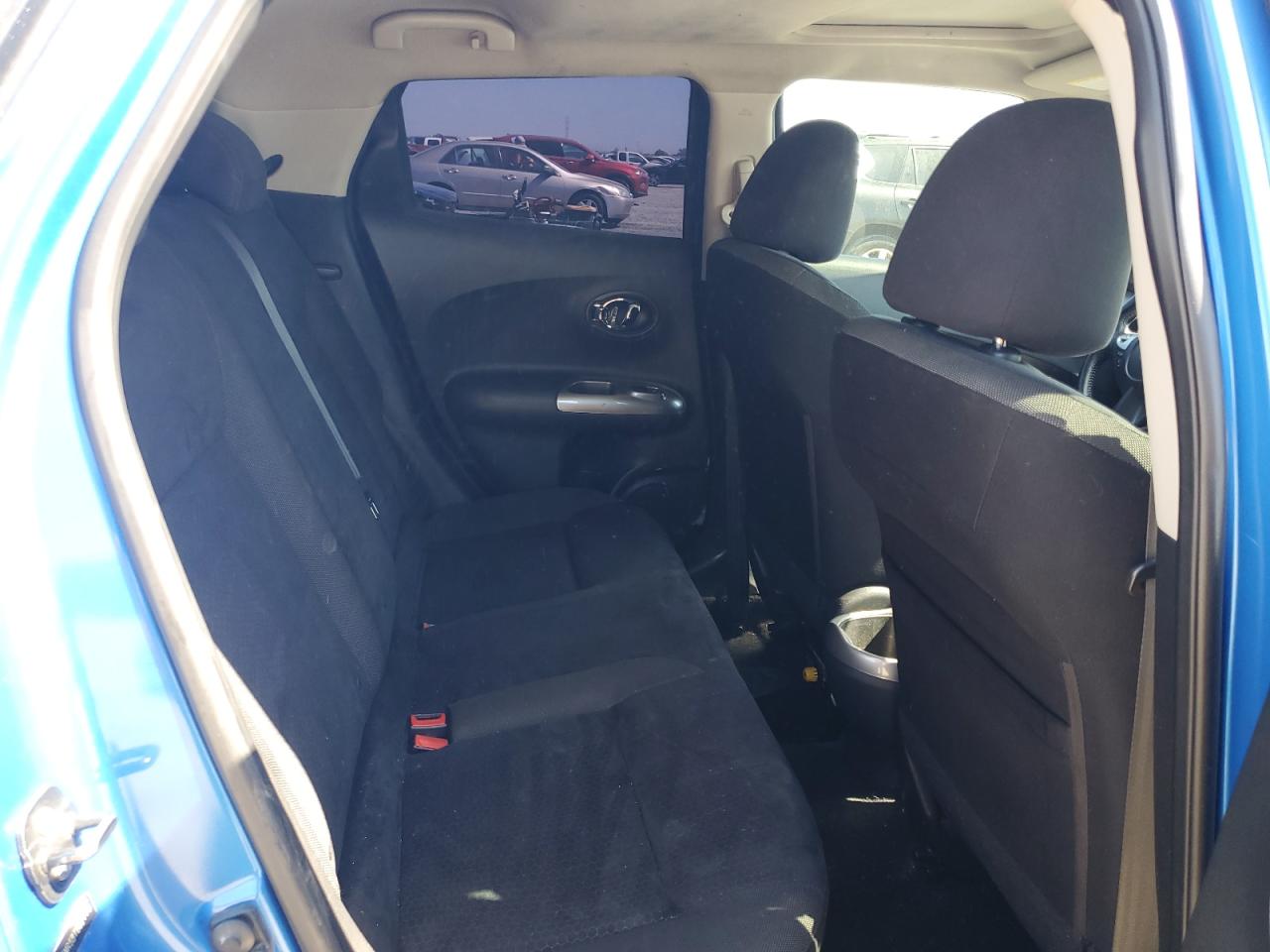 2011 Nissan Juke S VIN: JN8AF5MR5BT002776 Lot: 81724455