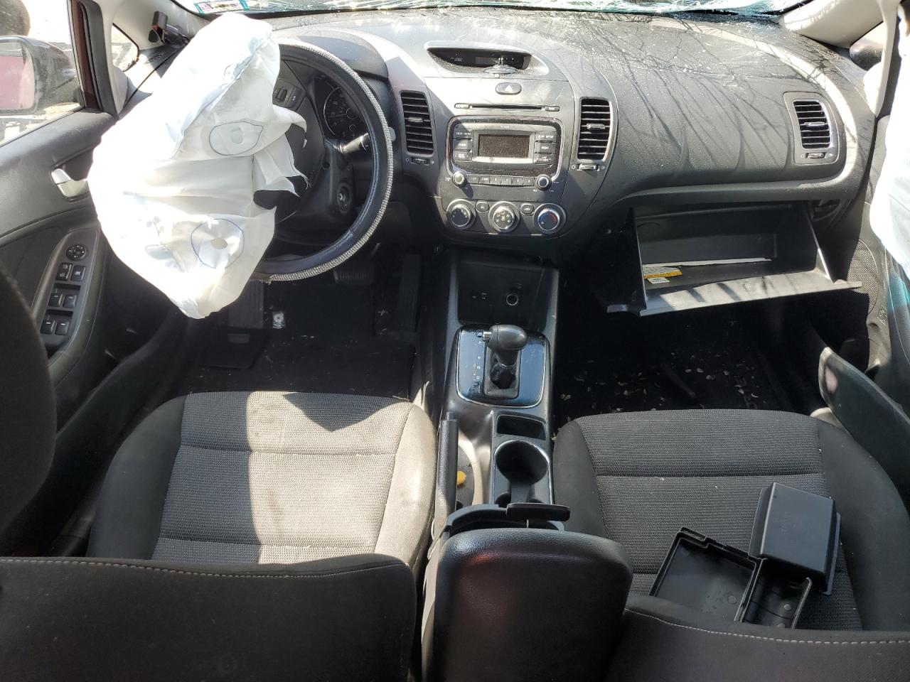 2017 Kia Forte Lx VIN: 3KPFK4A73HE083949 Lot: 80735915