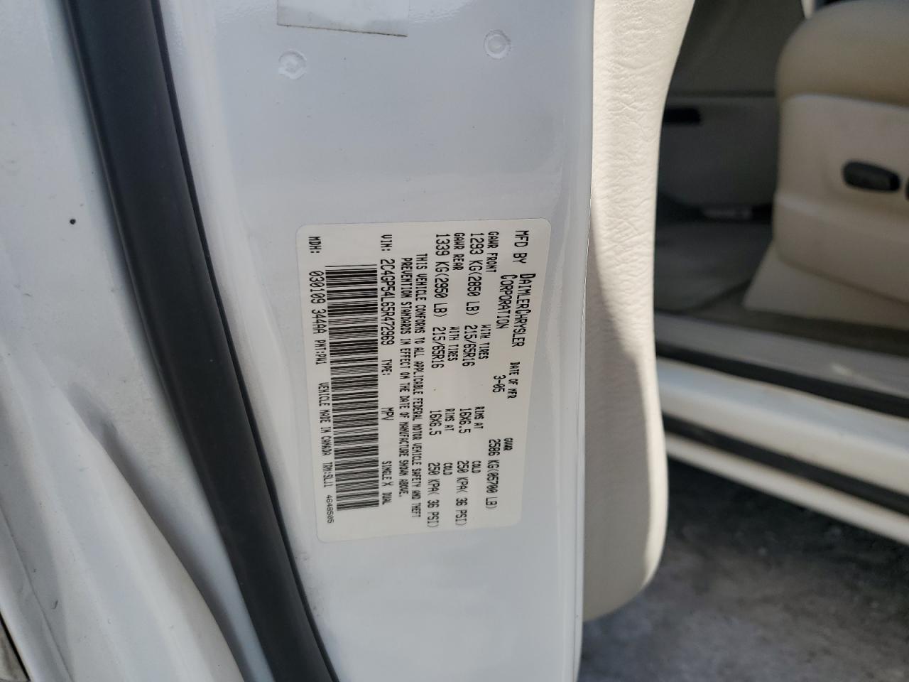 2005 Chrysler Town & Country Touring VIN: 2C4GP54L65R472969 Lot: 81540375