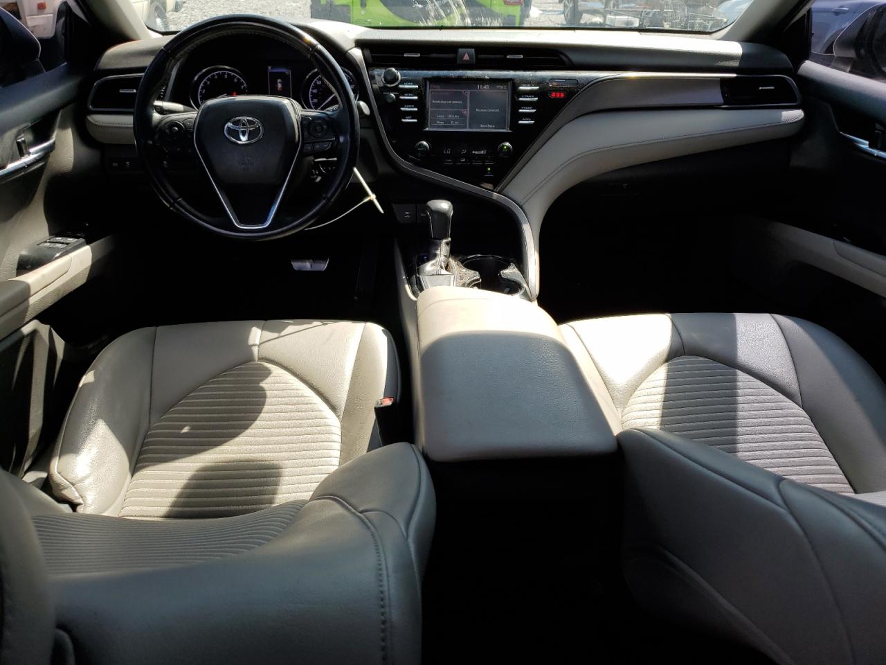 2019 Toyota Camry L VIN: 4T1B11HK2KU713202 Lot: 84037125