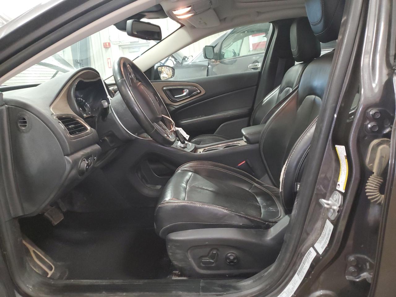 2015 Chrysler 200 C VIN: 1C3CCCEG3FN678446 Lot: 71876525