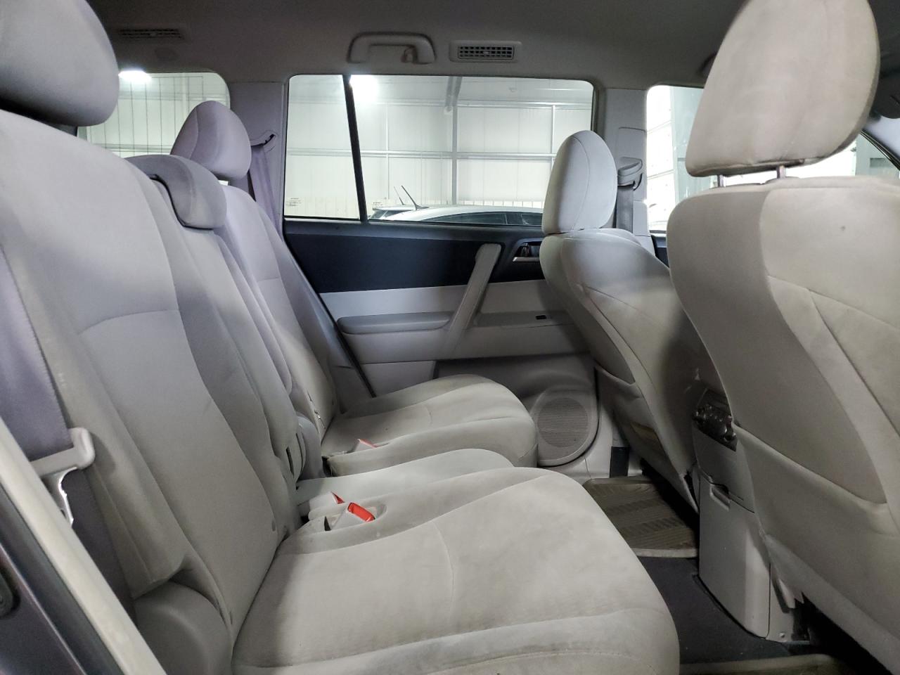 2012 Toyota Highlander Base VIN: 5TDZK3EH7CS060361 Lot: 83845865