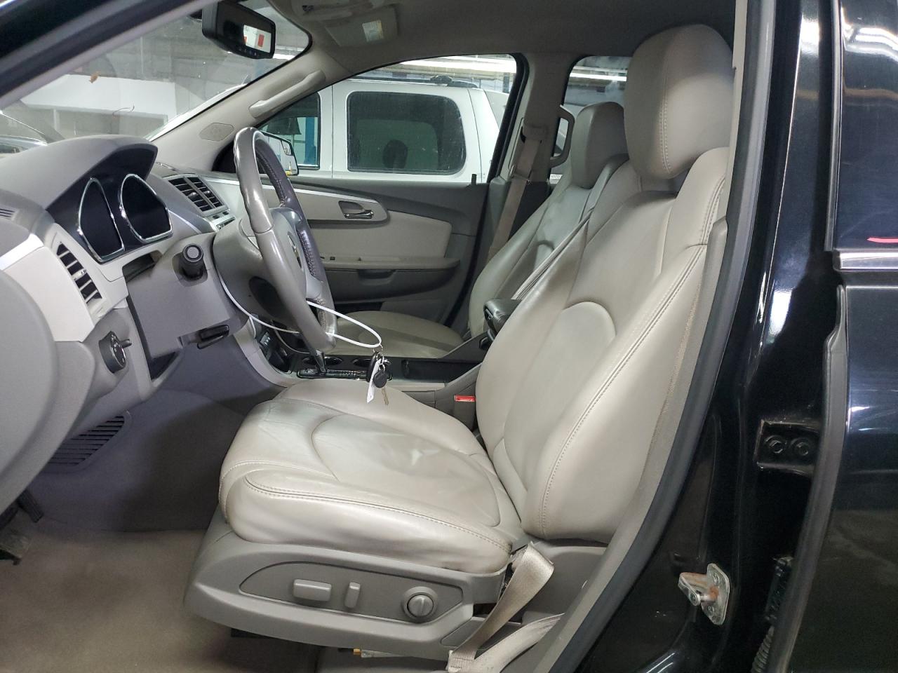 2011 Chevrolet Traverse Lt VIN: 1GNKVJED5BJ296200 Lot: 81681335