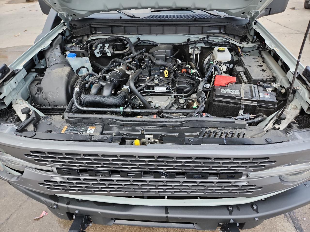 2022 Ford Bronco Base VIN: 1FMEE5DH6NLB75794 Lot: 71542725