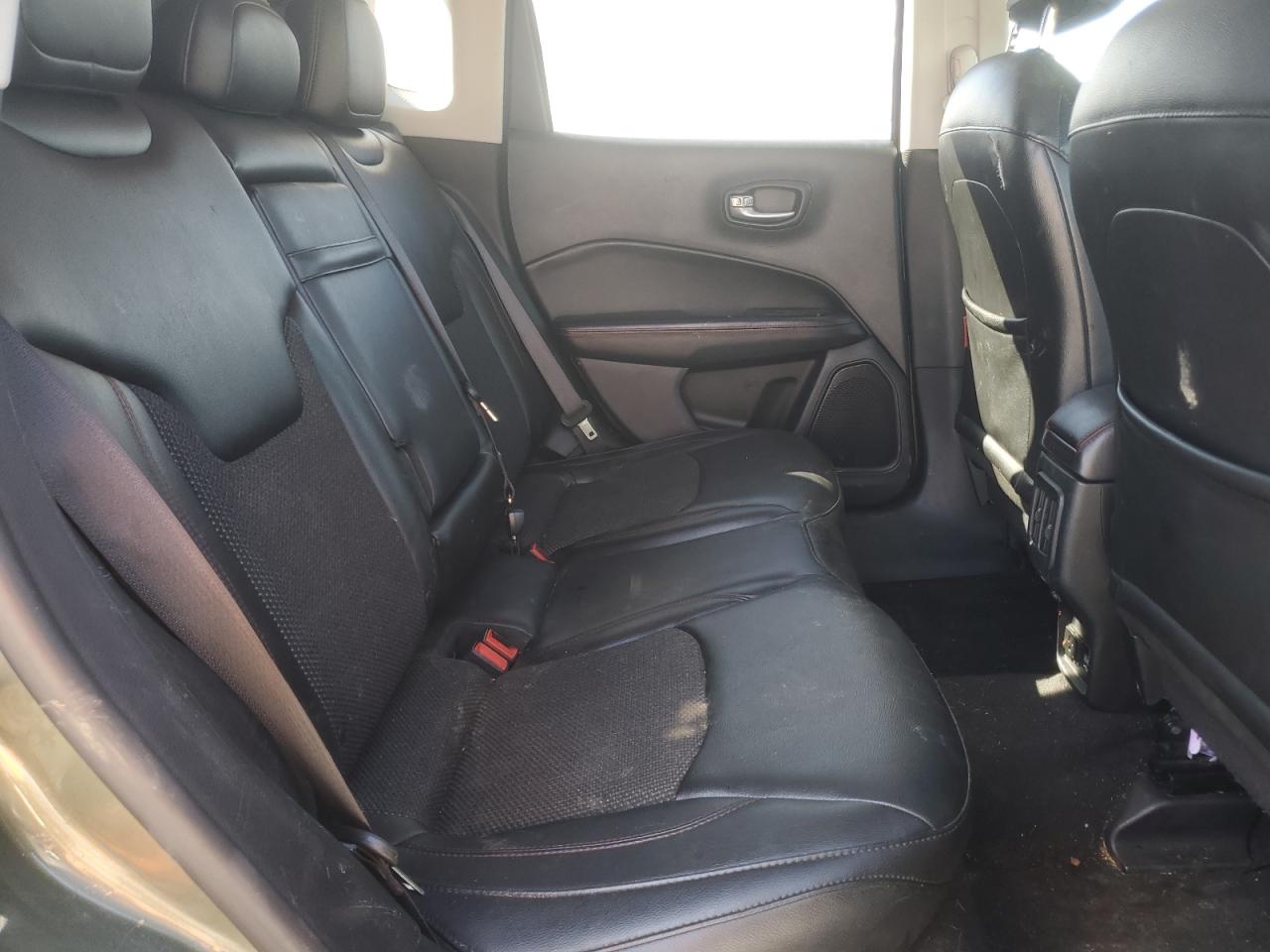 2018 Jeep Compass Trailhawk VIN: 3C4NJDDB5JT163270 Lot: 81915855