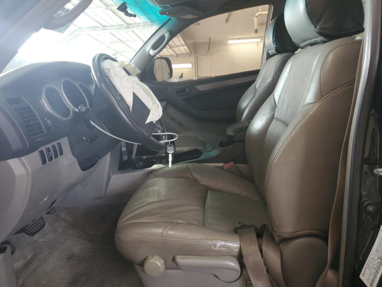 2003 Toyota 4Runner Sr5 VIN: JTEBT14R230026825 Lot: 81661135