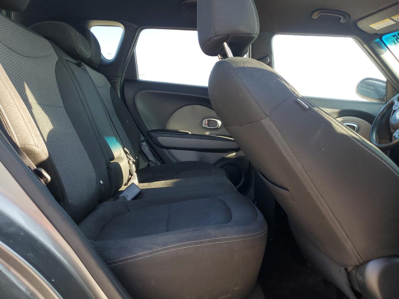 2017 Kia Soul + VIN: KNDJP3A54H7447722 Lot: 71807895