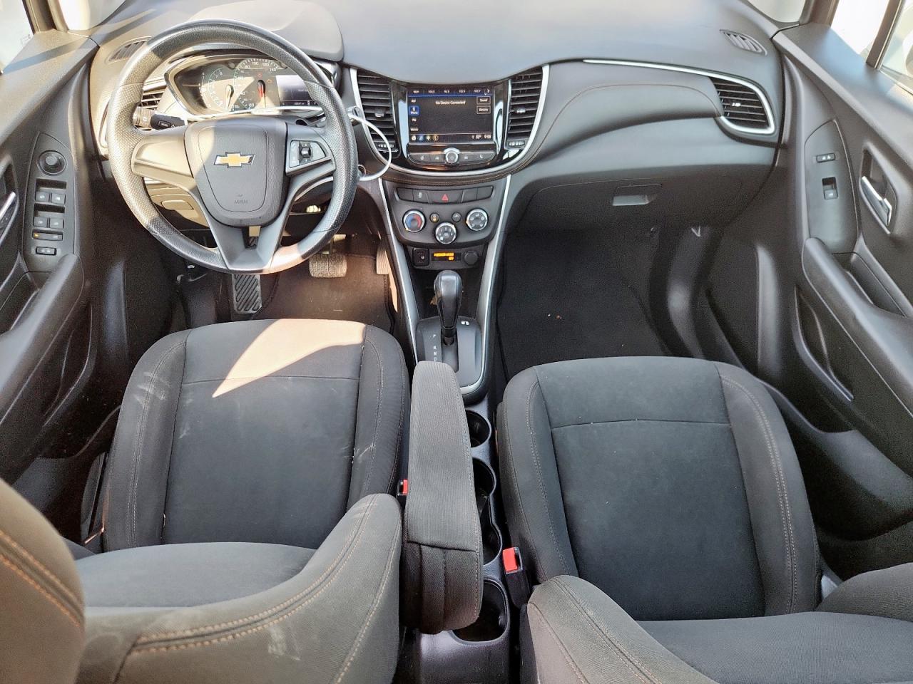 2018 Chevrolet Trax Ls VIN: KL7CJNSB1JB575779 Lot: 81158665