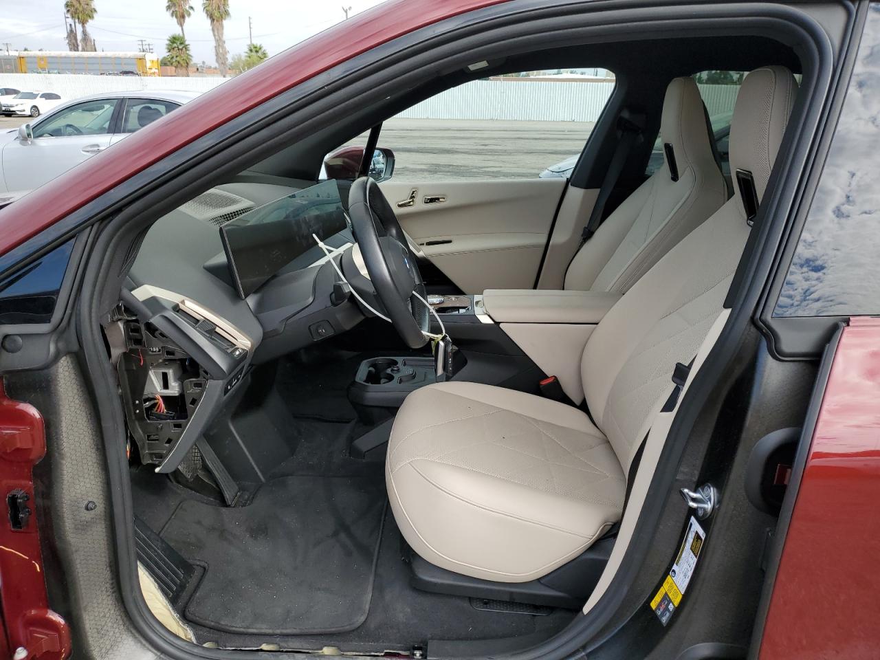 2023 BMW Ix xDrive50 VIN: WB523CF09PCM53353 Lot: 81463995