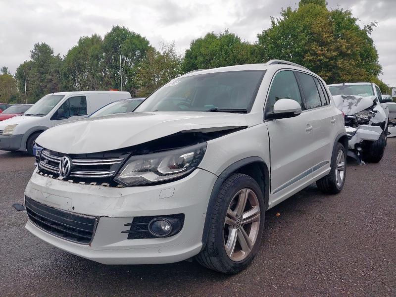 VOLKSWAGEN TIGUAN 2014