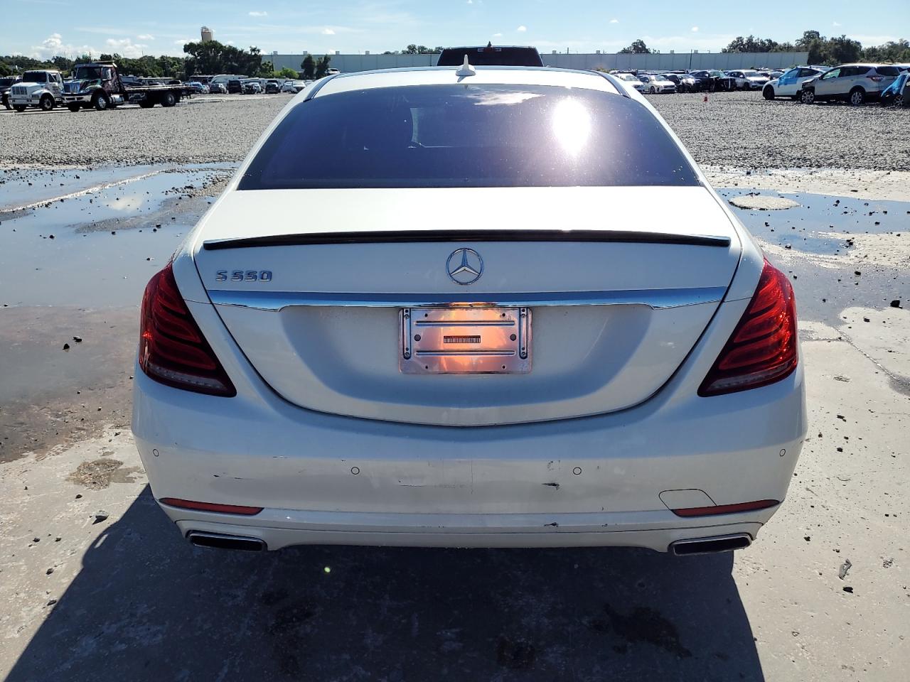 2015 Mercedes-Benz S 550 VIN: WDDUG8CB3FA121364 Lot: 83828375