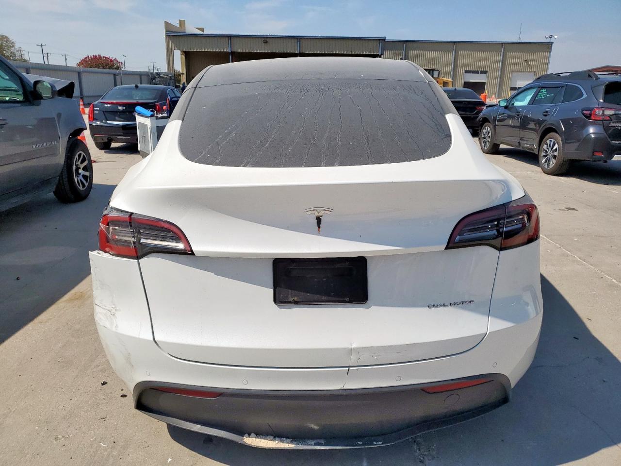2021 Tesla Model Y VIN: 5YJYGDEEXMF228606 Lot: 81235905