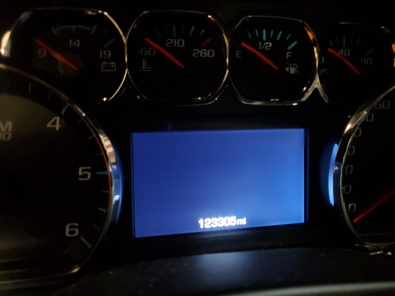 2019 Chevrolet Tahoe K1500 Lt VIN: 1GNSKBKC5KR405900 Lot: 71638465