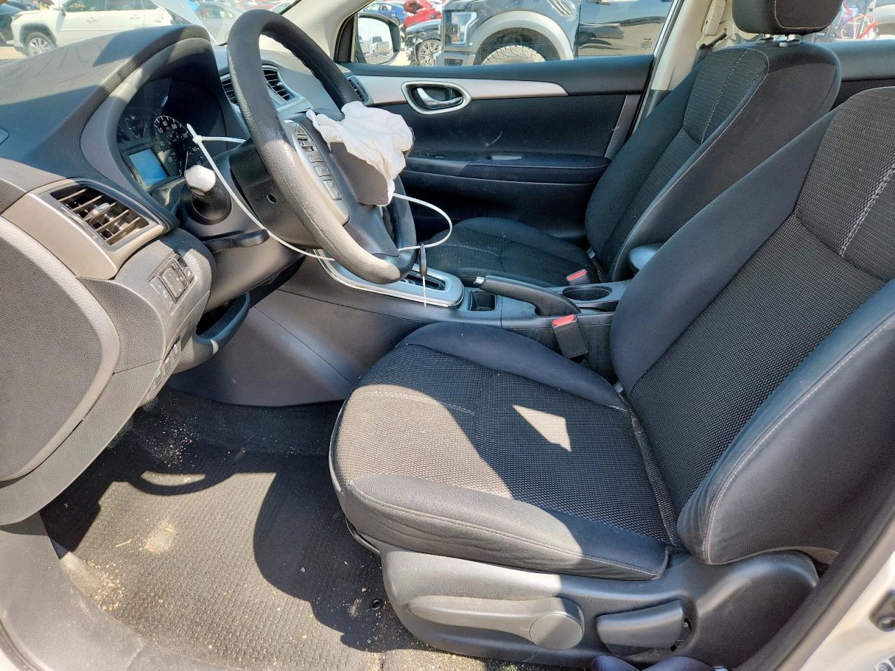 2015 Nissan Sentra S VIN: 3N1AB7AP4FY225963 Lot: 84059805