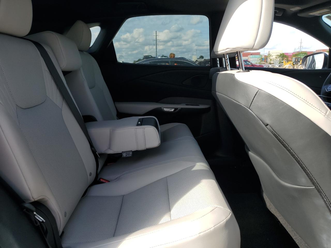 2023 Lexus Rx 350 Base VIN: 2T2BAMCA0PC011660 Lot: 82081405