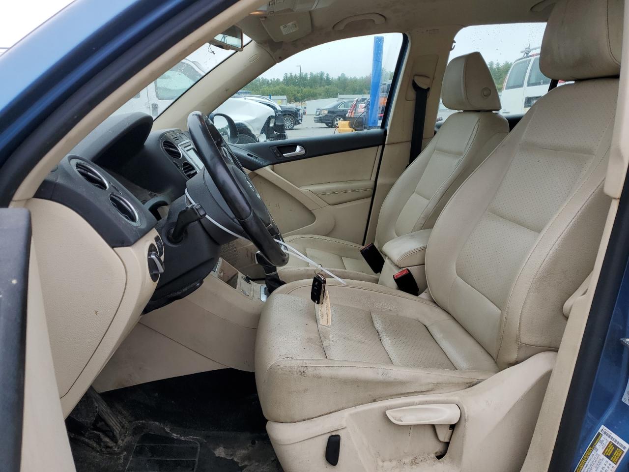 2017 Volkswagen Tiguan S VIN: WVGBV7AX3HW504156 Lot: 82128725