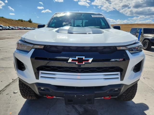  CHEVROLET COLORADO 2024 Белы