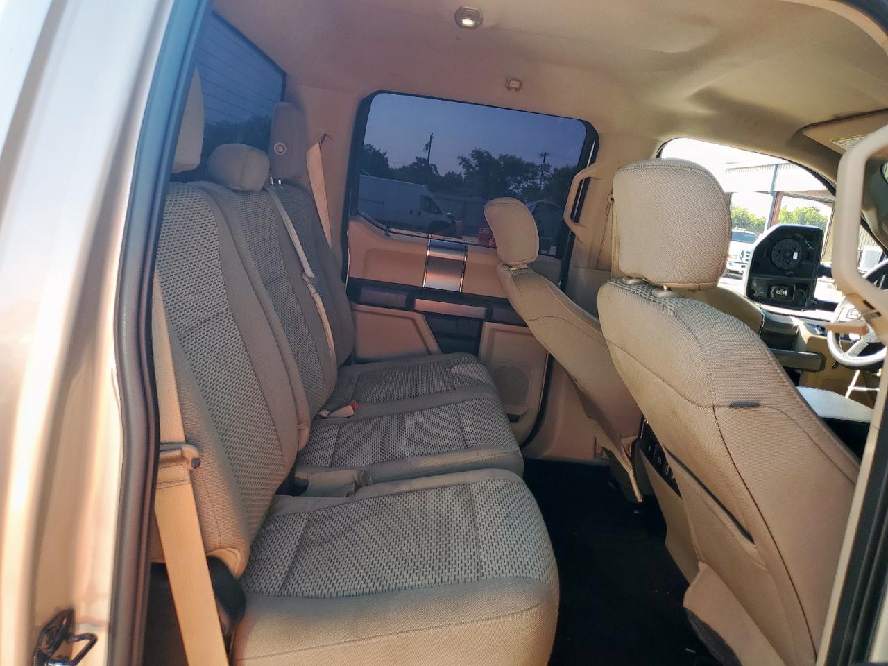 2017 Ford F250 Super Duty VIN: 1FT7W2B68HEF30774 Lot: 70228115