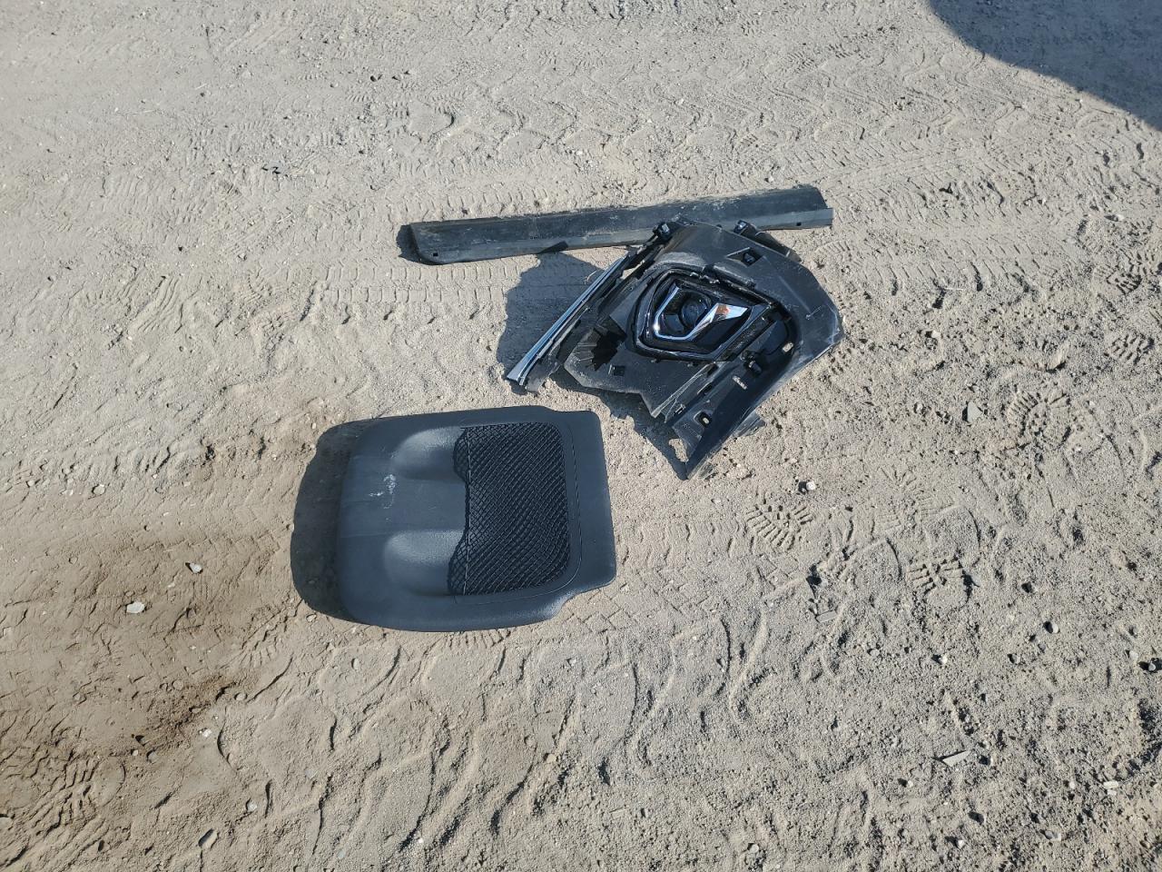 2020 Chevrolet Trax 1Lt VIN: KL7CJPSBXLB038259 Lot: 80677535