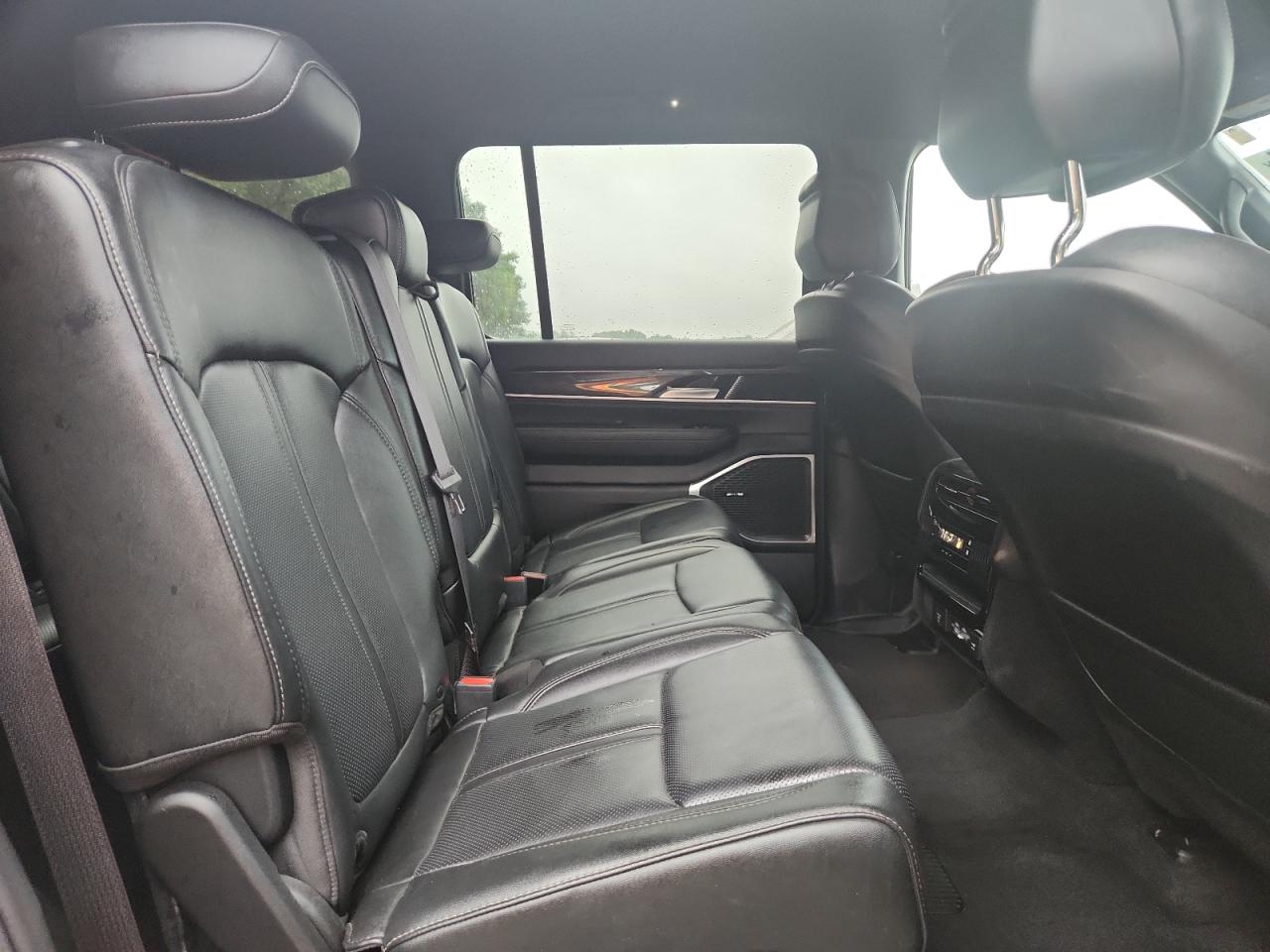 2024 Jeep Wagoneer Series I VIN: 1C4SJVAP4RS104507 Lot: 83851455