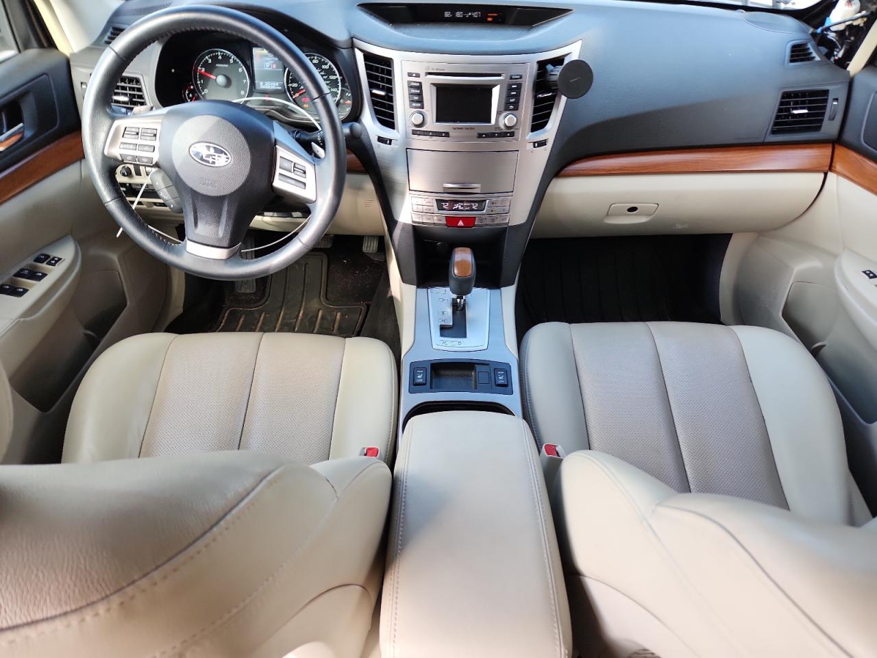 2014 Subaru Outback 2.5I Limited VIN: 4S4BRCLC7E3270642 Lot: 81943295