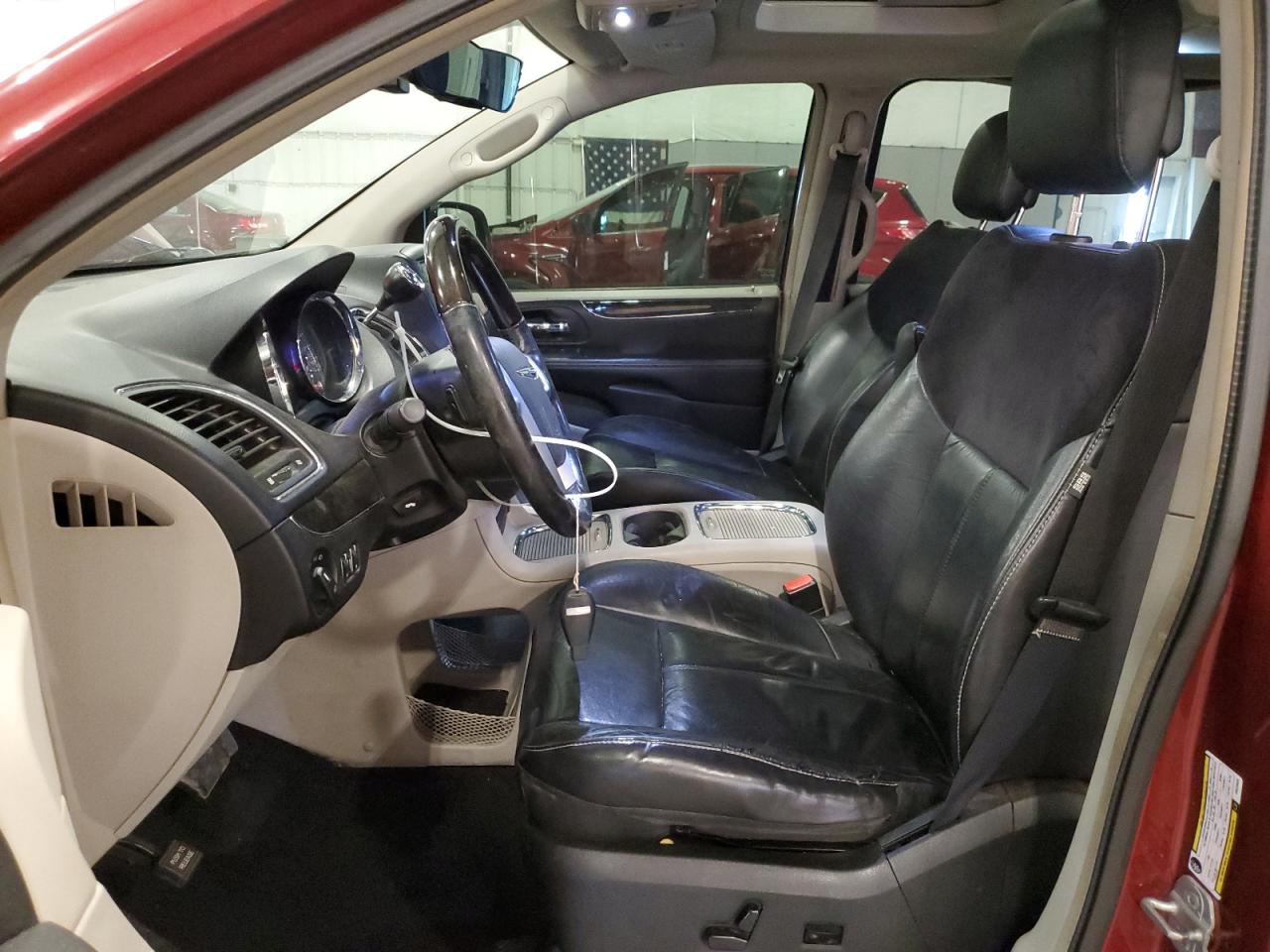 2012 Chrysler Town & Country Limited VIN: 2C4RC1GGXCR223535 Lot: 81769625