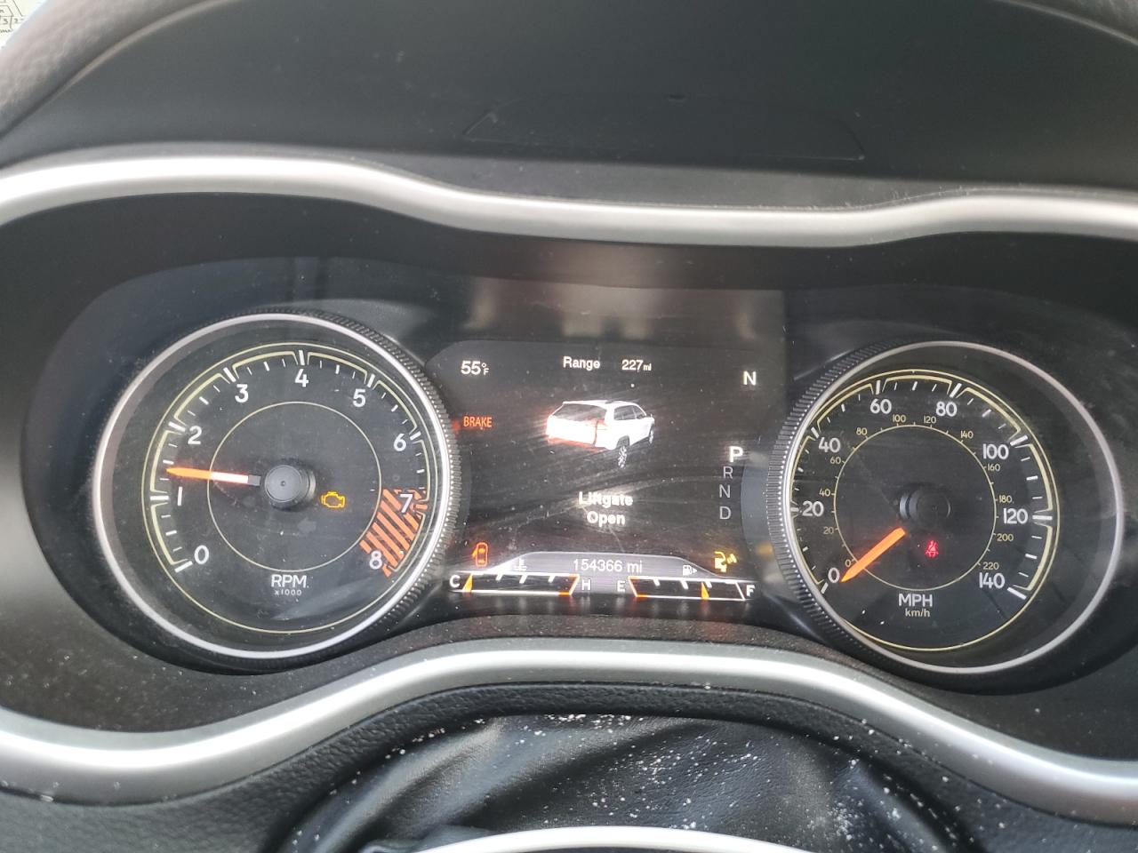 2015 Jeep Cherokee Trailhawk VIN: 1C4PJMBSXFW779382 Lot: 70687755