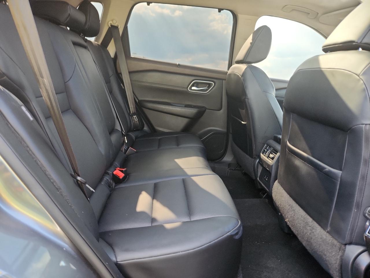 2021 Nissan Rogue Sv VIN: 5N1AT3BB4MC683686 Lot: 71229605
