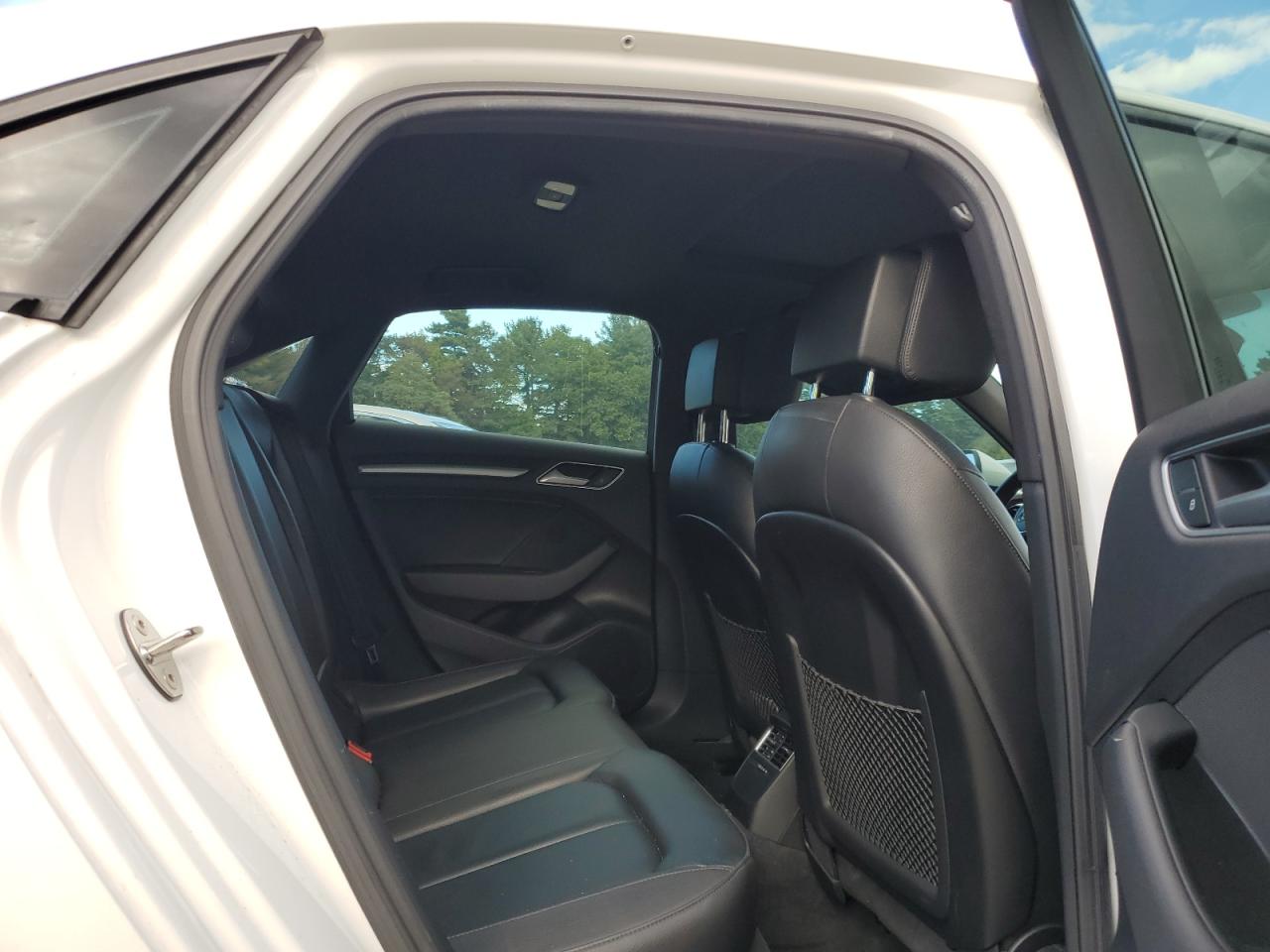 2017 Audi A3 Premium VIN: WAUAUGFF0H1025450 Lot: 84561215