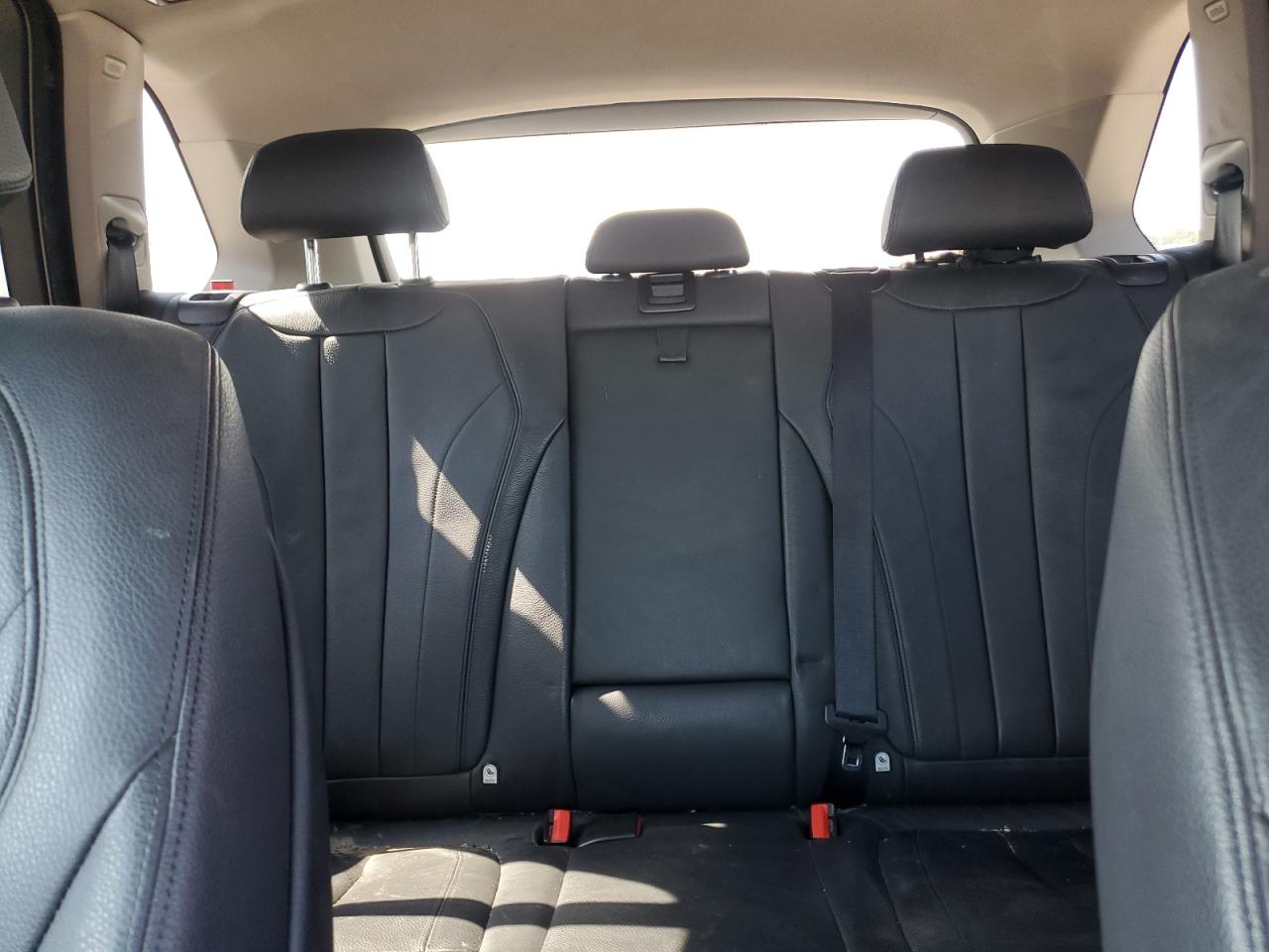 2015 BMW X5 Sdrive35I VIN: 5UXKR2C52F0H37180 Lot: 71429295