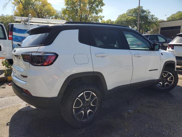  JEEP COMPASS 2025 Белы