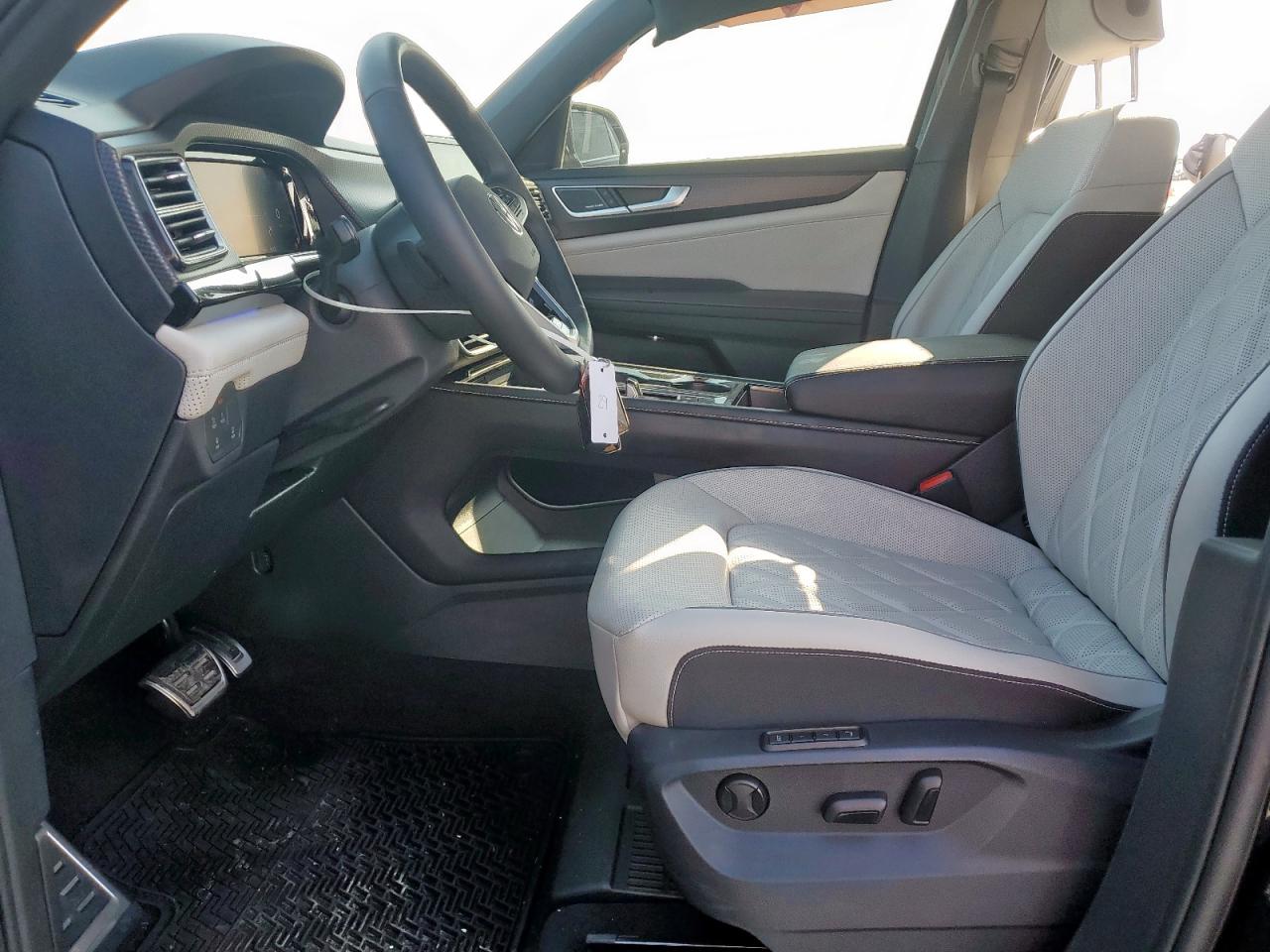 2025 Volkswagen Atlas Cross Sport Sel Premium R-Line VIN: 1V2FE2CA9SC227120 Lot: 71006165