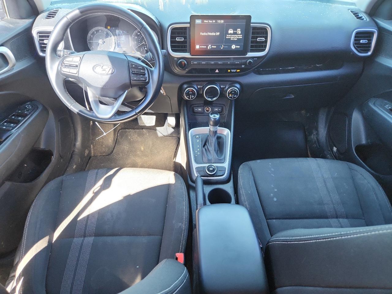 2022 Hyundai Venue Sel VIN: KMHRC8A35NU133645 Lot: 83819725