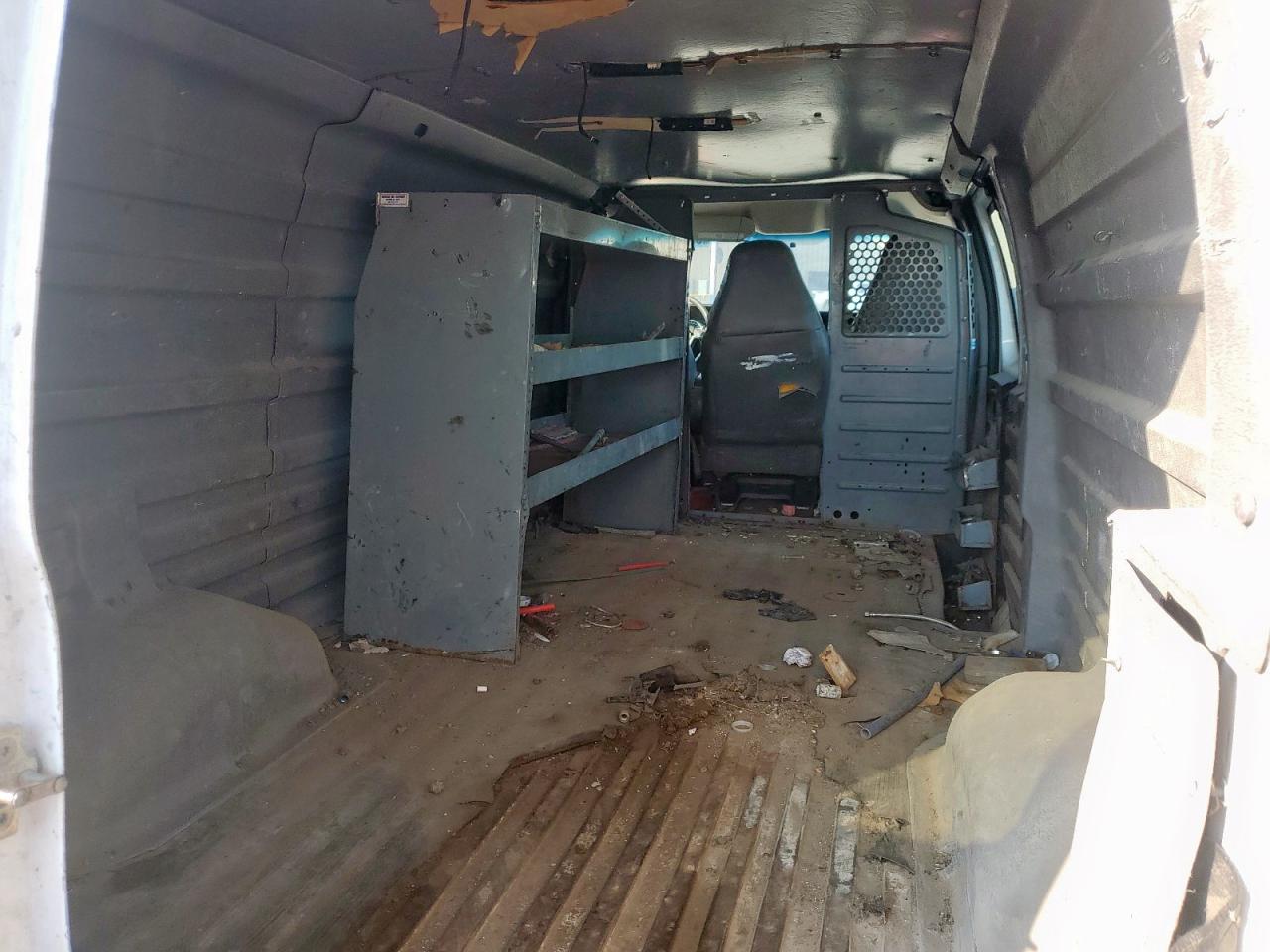 2017 Chevrolet Express G2500 VIN: 1GCWGBFF0H1222590 Lot: 81093575