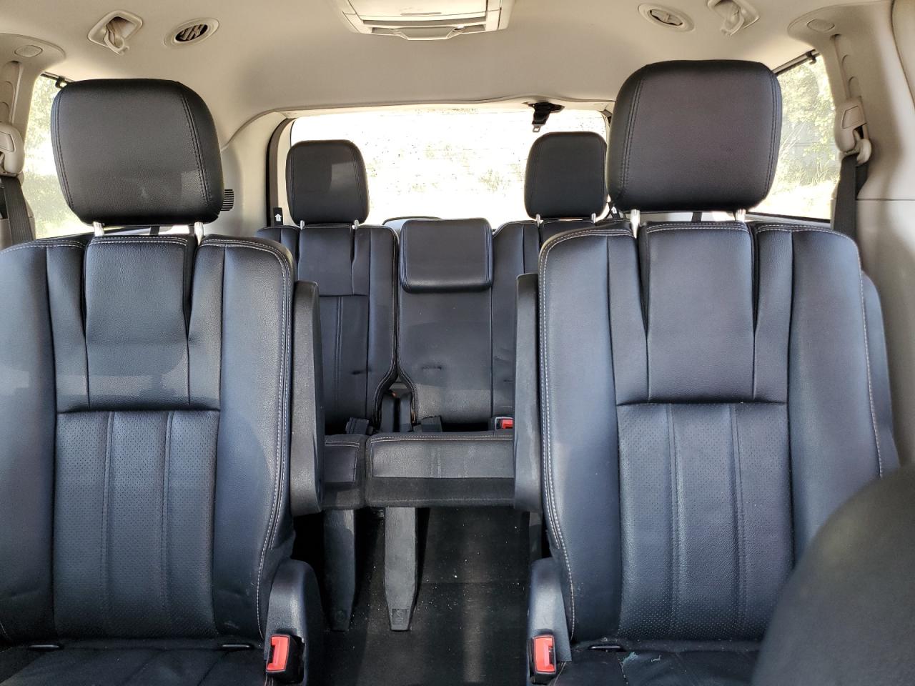 2016 Chrysler Town & Country Touring L VIN: 2C4RC1CG6GR302471 Lot: 80989355