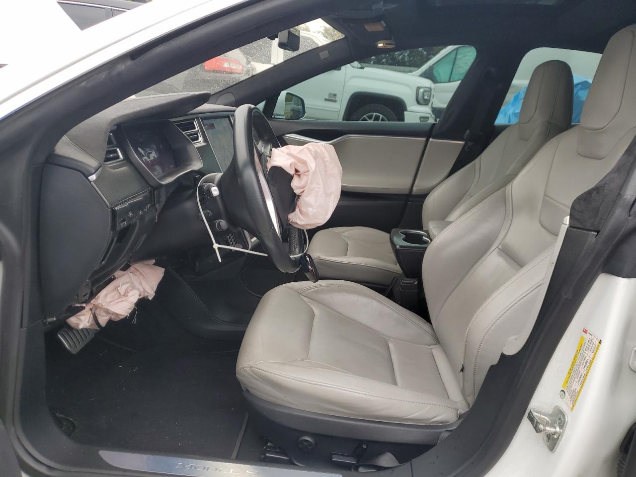 2016 Tesla Model S VIN: 5YJSA1E45GF120363 Lot: 70566685