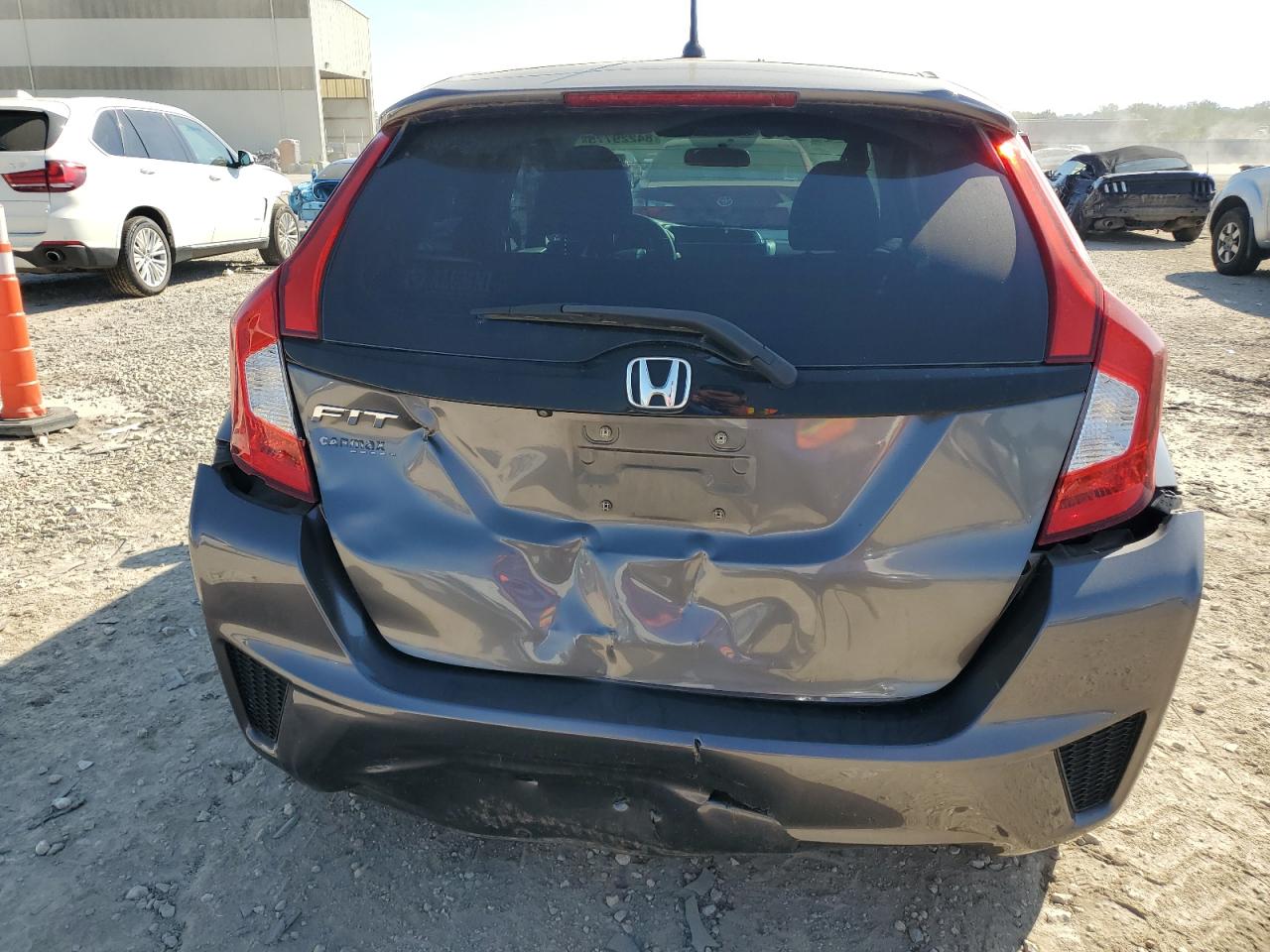 2017 Honda Fit Lx VIN: 3HGGK5H51HM708130 Lot: 84229775