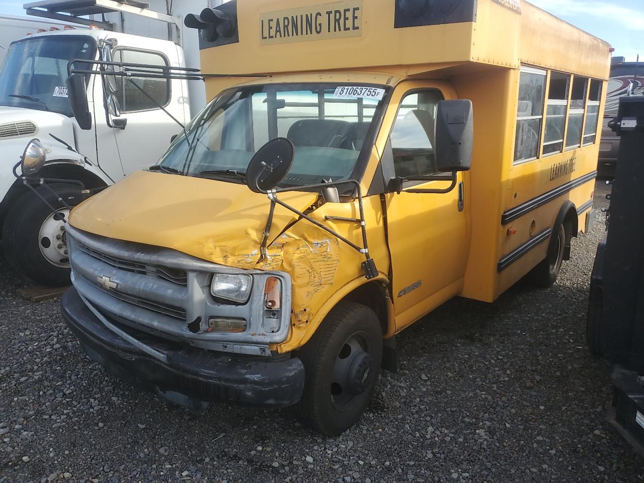 2001 Chevrolet Express Cutaway G3500 VIN: 1GBHG31F411128731 Lot: 81063755