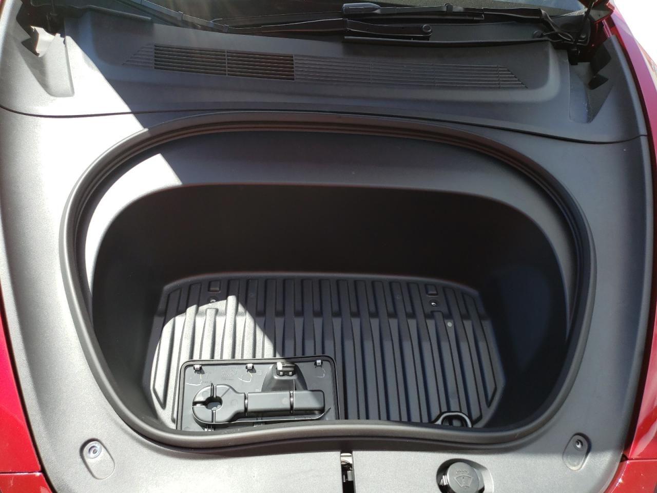 2025 Tesla Model 3 VIN: 5YJ3E1EB4SF904310 Lot: 70870215