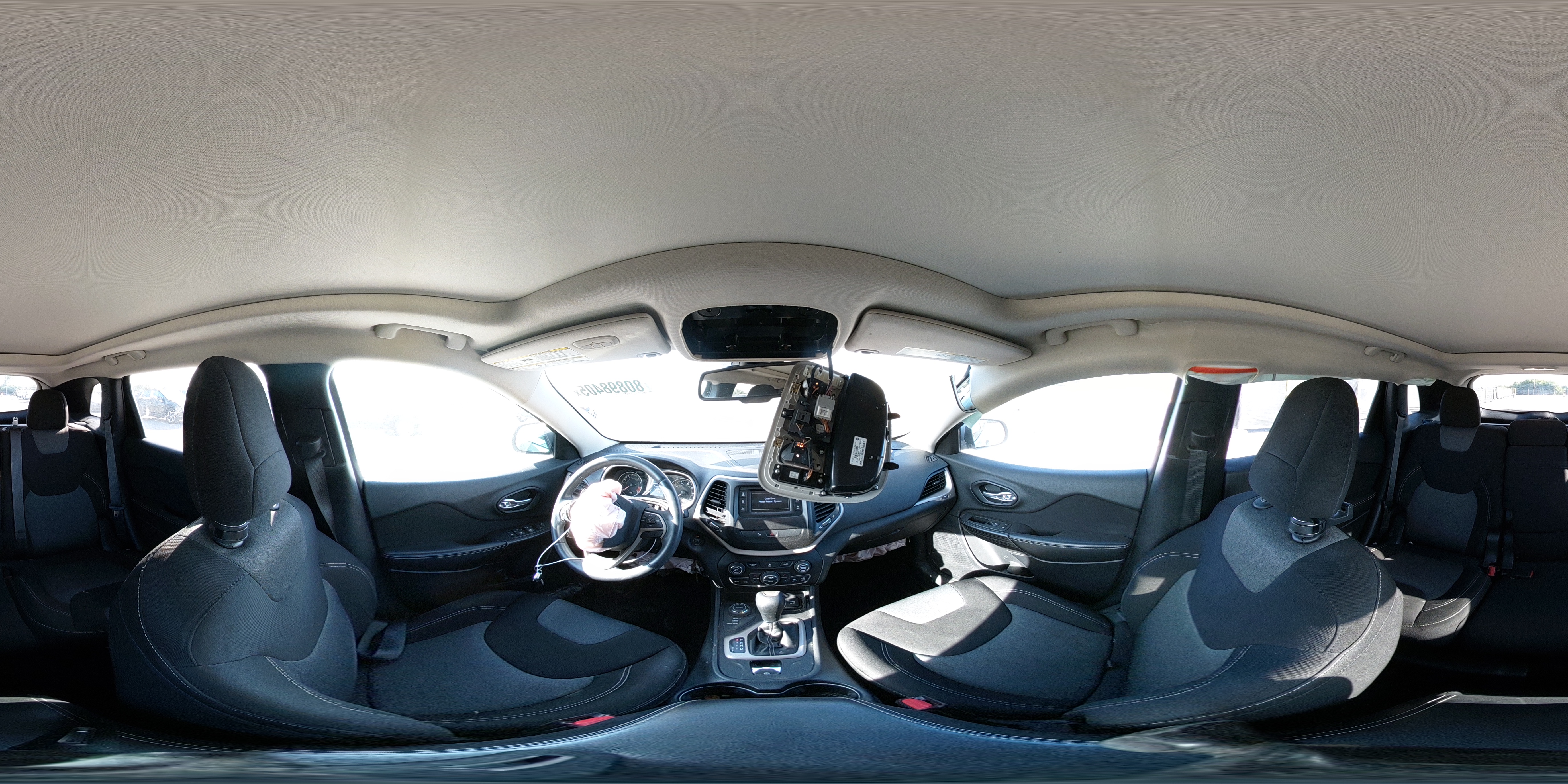 2014 Jeep Cherokee Latitude VIN: 1C4PJMCS3EW247193 Lot: 80898405