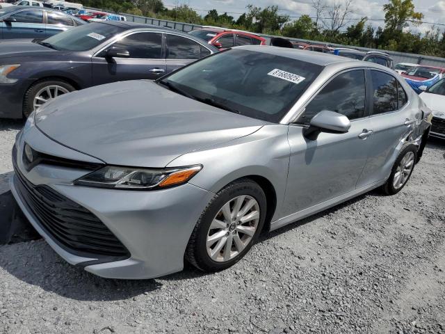  TOYOTA CAMRY 2019 Серебристый