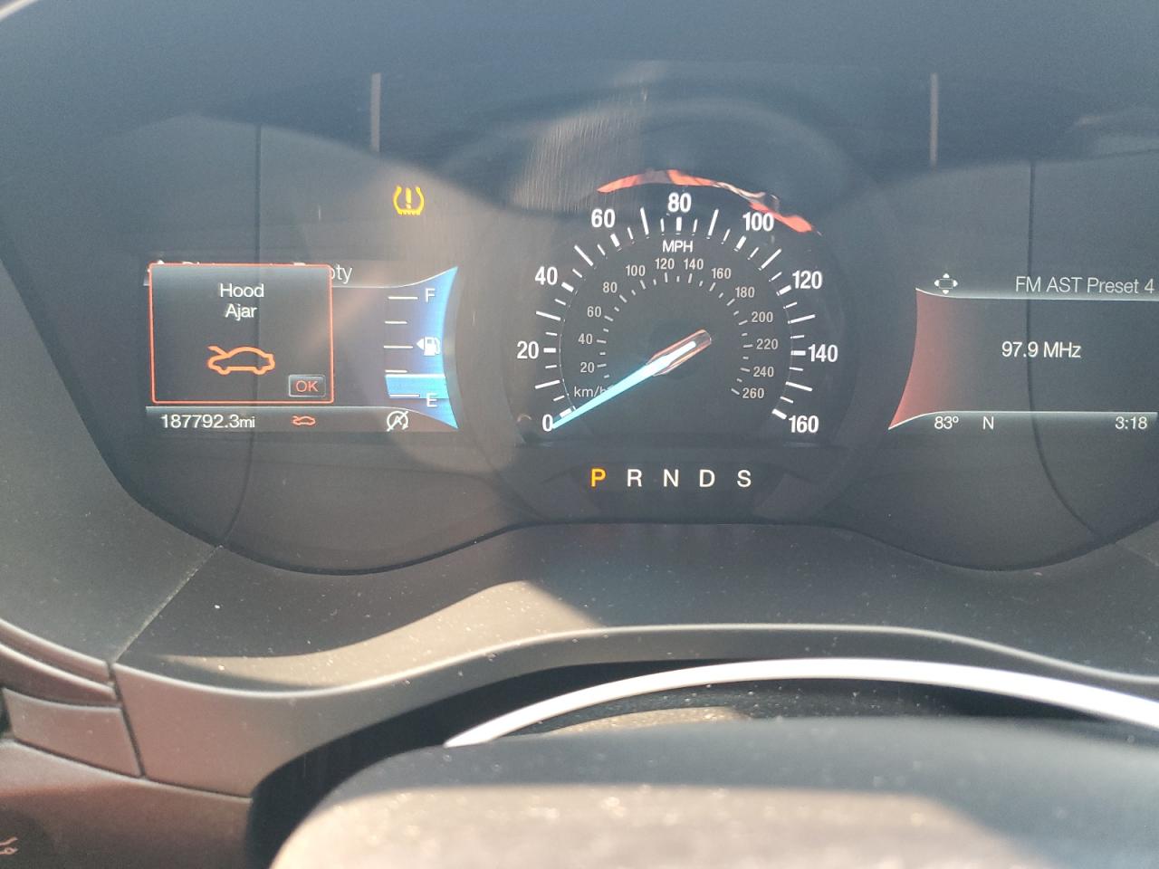 2018 Ford Fusion Se VIN: 3FA6P0HD1JR145620 Lot: 83976855