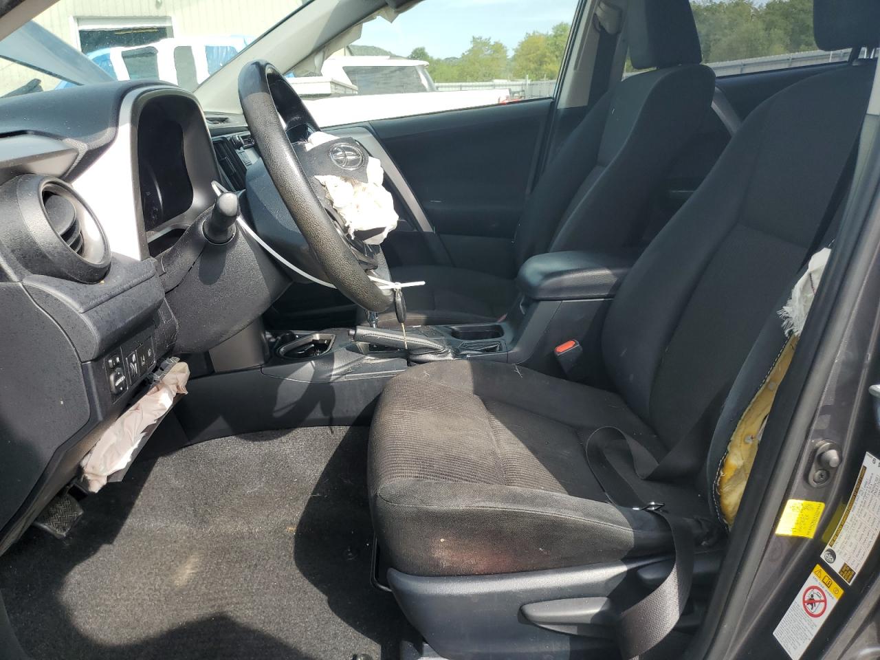 2017 Toyota Rav4 Le VIN: JTMZFREV1HJ128610 Lot: 80919755