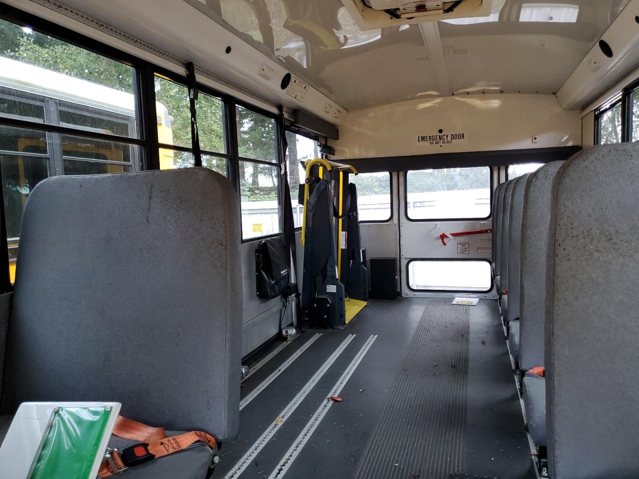 2013 Collins Bantam G3500 - School Bus VIN: 1GB3G3BL4D1152160 Lot: 82152945