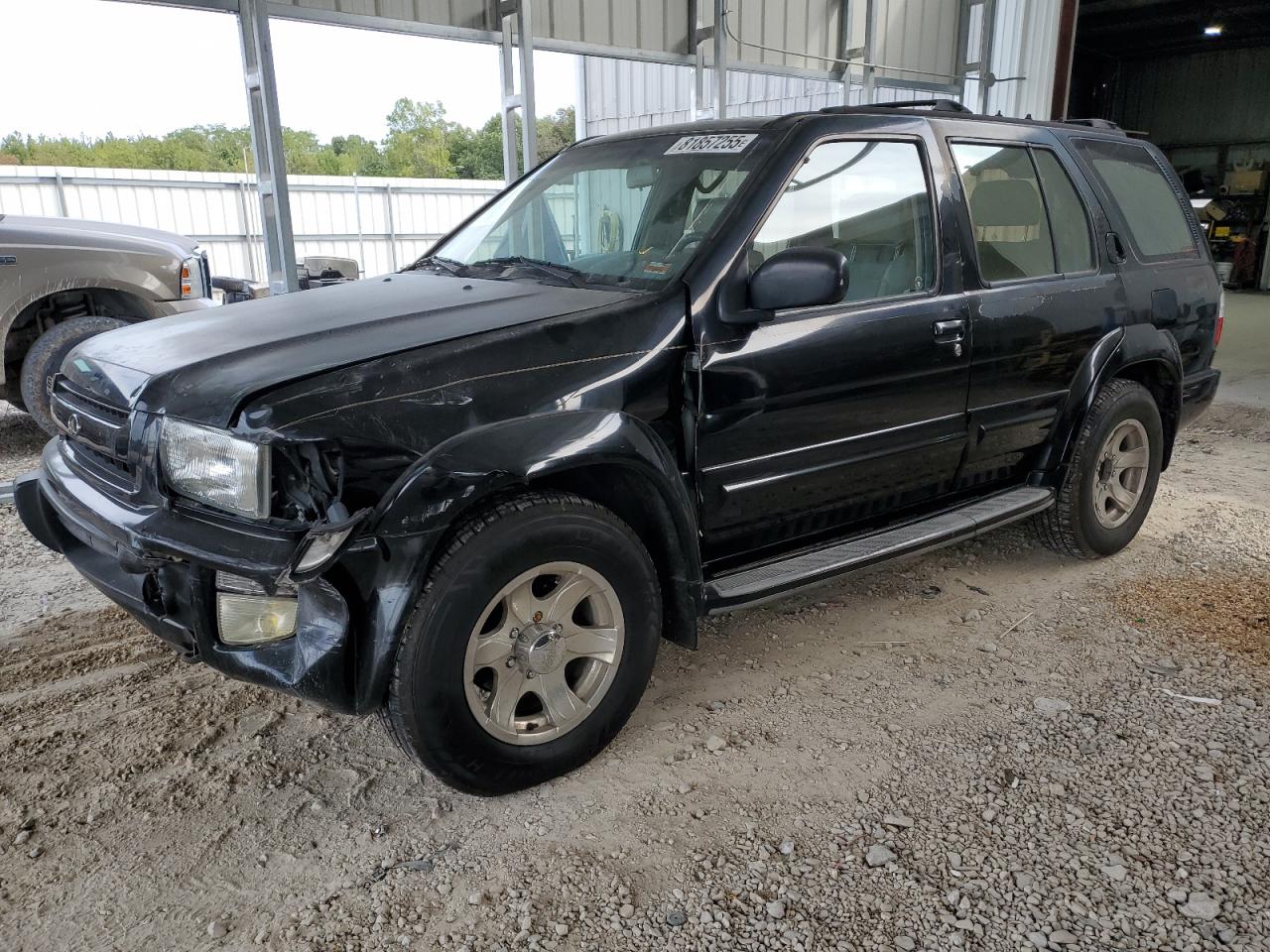 INFINITI QX4 1997. Lot# 81857255. VIN JNRAR05Y7VW008867. Photo 1